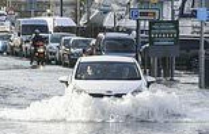 Britain braces for flooding: Government issues 39 warnings and 81 alerts across ... trends now