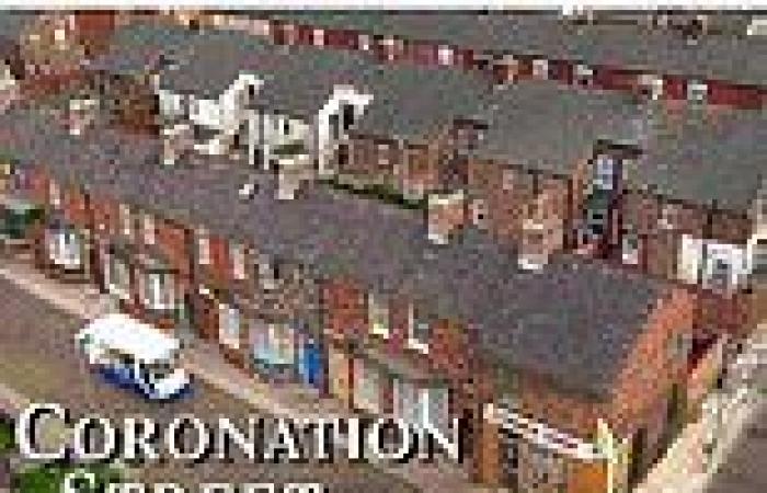 Coronation Street star to LEAVE the soap after 12 years  trends now