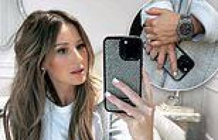 Roxy Jacenko sports a $90K watch as she takes part in a shoot to sell her $14m ... trends now