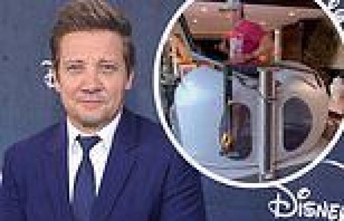 Jeremy Renner shares clip of himself jogging for the first time since ... trends now