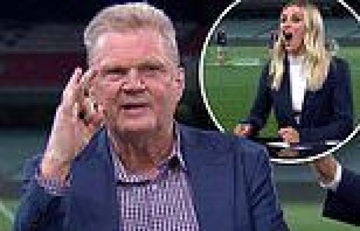 sport news Maroons great Paul 'Fatty' Vautin stuns with very rude remark after ... trends now