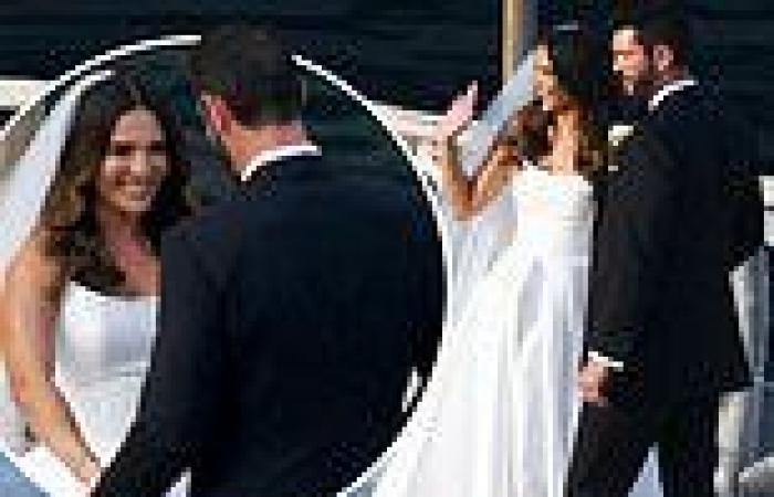 Andi Dorfman is MARRIED! Bachelorette vet ties the knot with Blaine Hart in ... trends now