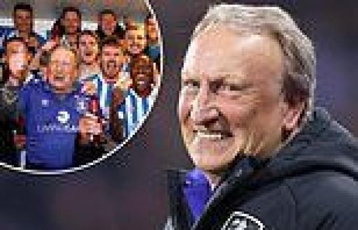 sport news Neil Warnock agrees to stay on as Huddersfield Town manager next season trends now