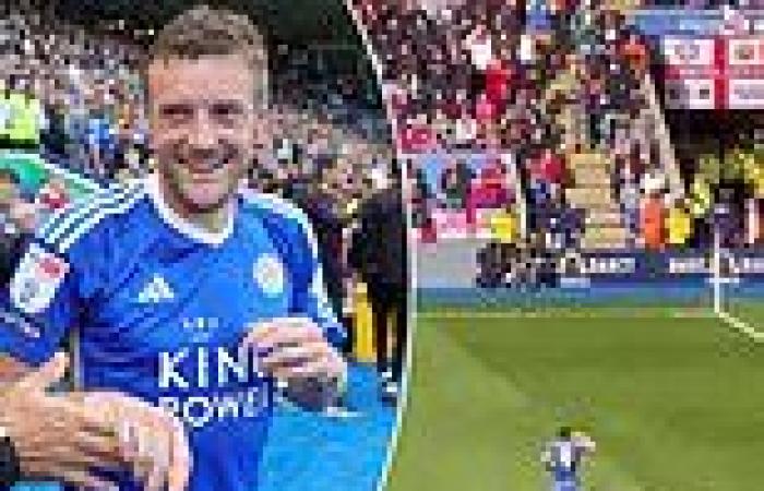 sport news Jamie Vardy runs the full length of the pitch to celebrate in front of Bristol ... trends now