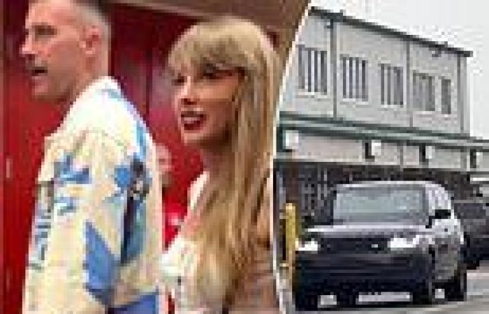 EXCLUSIVE: Taylor Swift is back home in New York via private jet after staying ... trends now