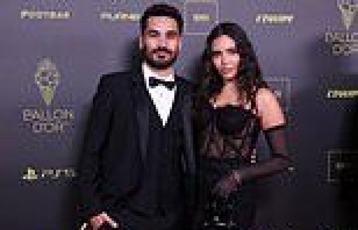 sport news Barcelona 'apologise to Ilkay Gundogan and wife Sara Arfaoui for making them ... trends now