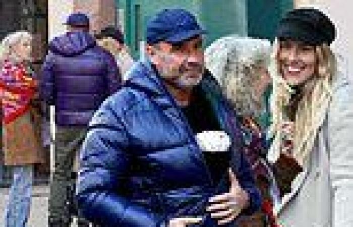 Liev Schreiber, 56, carries newborn daughter in a sling as he and wife Taylor ... trends now