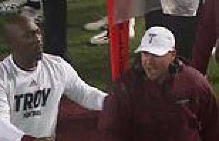 sport news Troy University coach Jon Sumrall battles with his assistant coach after ... trends now