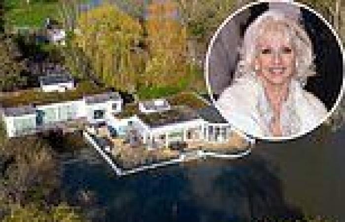 Debbie McGee is forced to move out of £3million Berkshire mansion as it floods ... trends now