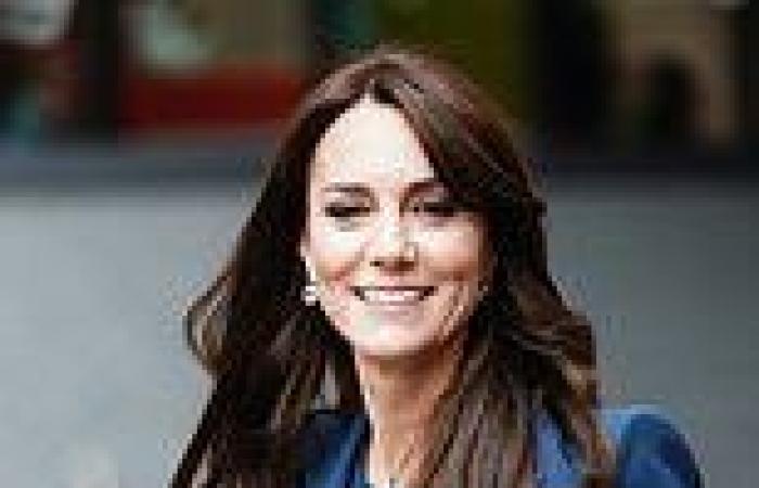 Kensington Palace releases first picture of Kate since surgery: Princess of ... trends now