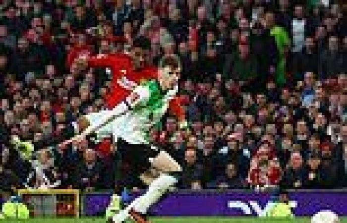 sport news Manchester United 4-3 Liverpool: Amad Diallo scores 120th-minute winner as Erik ... trends now