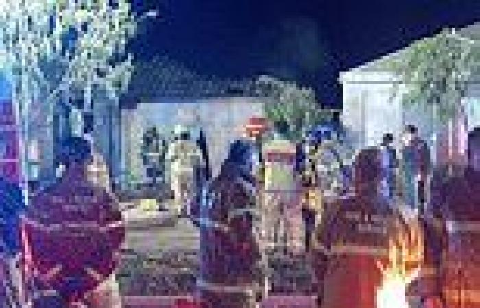 Alkimos house fire: Body found following inferno at WA property as police call ... trends now