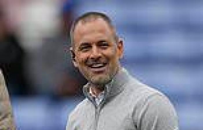 sport news Fans joke Joe Cole has been 'on the beers' after bizzare technical issue during ... trends now
