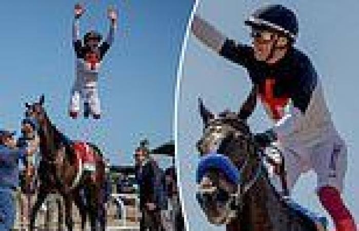 sport news Frankie Dettori wins SIX straight races in California at 77,000-1 odds as the ... trends now
