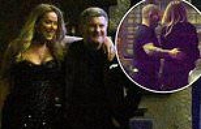 Claire Sweeney and Ricky Hatton spark romance rumours as they enjoy cosy night ... trends now