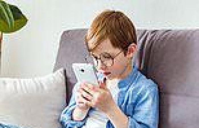 Children under 16 could be banned from buying mobile phones under new plans trends now