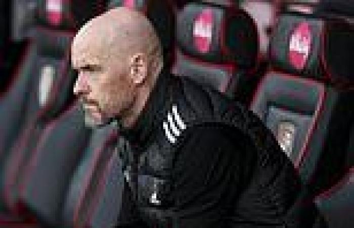 sport news Erik ten Hag storms OUT of press conference following 2-2 draw with Bournemouth ... trends now