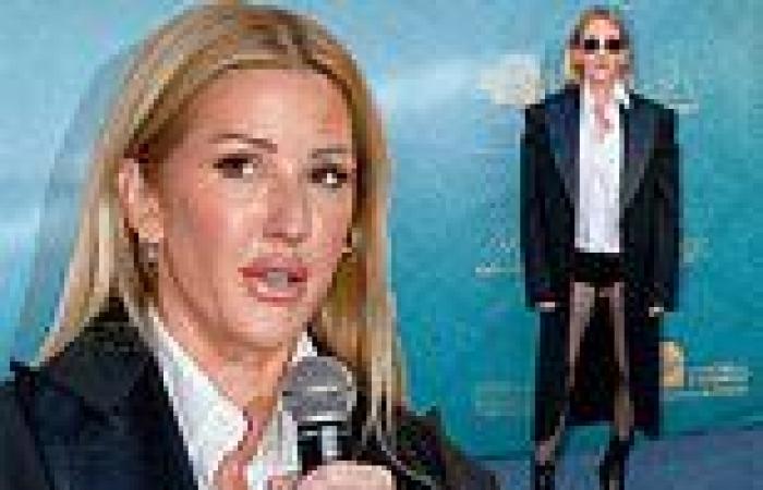 Ellie Goulding puts on a leggy display in tiny hot pants as she attends the ... trends now
