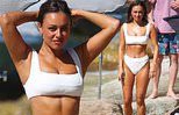 Made In Chelsea: Sydney star Bella Cicero shows off her incredible figure in a ... trends now