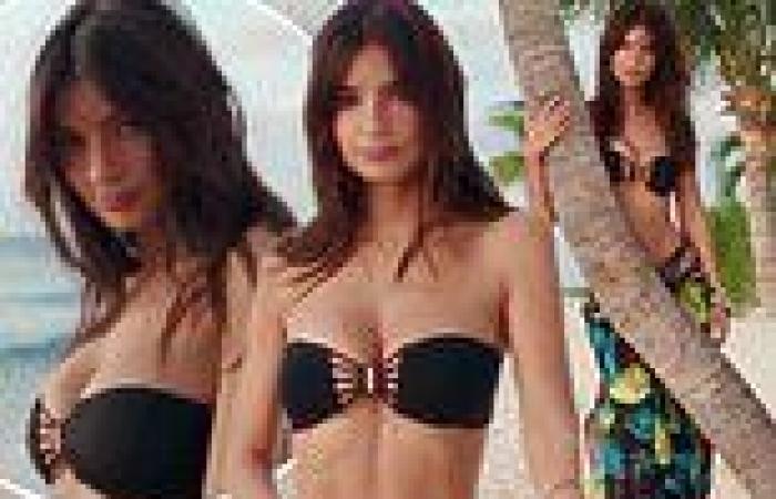 Emily Ratajkowski showcases her toned abs in strappy bikinis for the new ... trends now