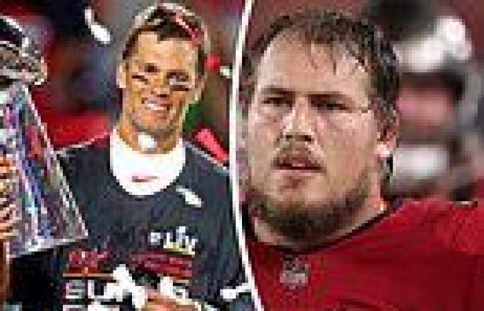 sport news Tom Brady offered Bucs offensive line '$1,000 cash EACH' for screens leading to ... trends now