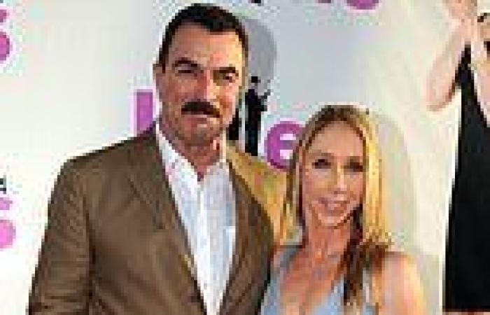 Tom Selleck, 79, reveals he has never used EMAIL or ever sent even one TEXT and ... trends now