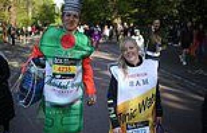 And they're off! More than 50k runners take part in London Marathon - with ... trends now