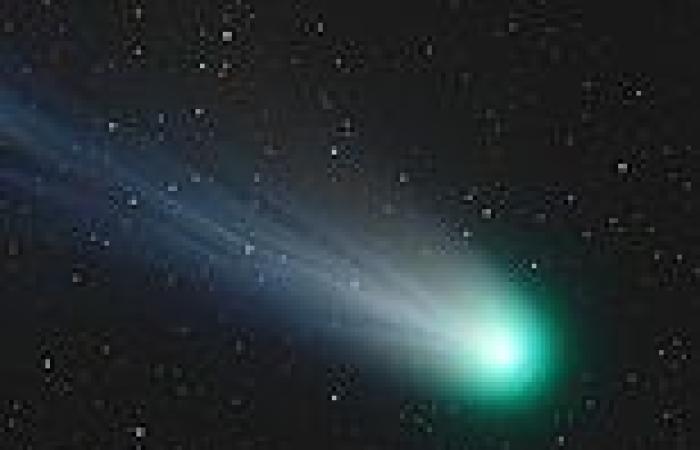 How to see a once-in-a-lifetime green comet: Mount Everest-sized space rock ... trends now