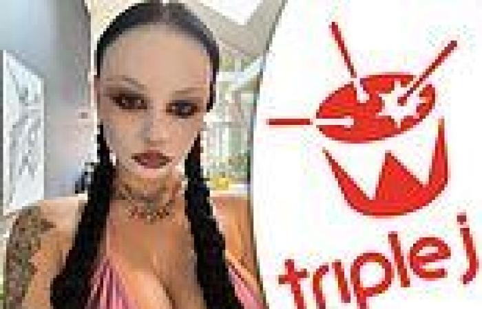 Triple J in hot water after displaying VERY crude word on digital radio channel trends now