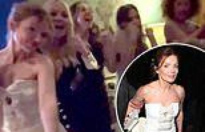 Geri Horner was 'back to Ginger Spice mode' as she sang with her bandmates ... trends now