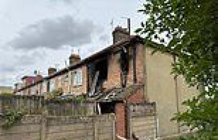 Murder investigation launched after two people died in house fire in north-east ... trends now