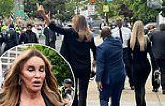Caitlyn Jenner confronts anti-Israel mob outside White House Correspondents' ... trends now