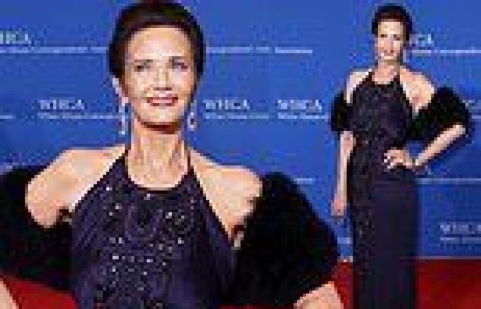 Wonder Woman star Lynda Carter, 72, shows off her age-defying beauty in glitzy ... trends now
