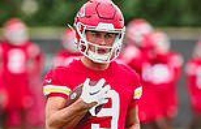 sport news Louis Rees-Zammit begins life with the Kansas City Chiefs as former rugby star ... trends now