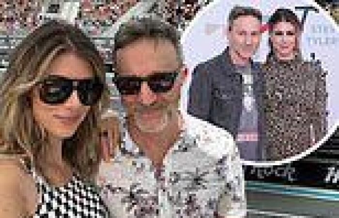 Kelly Rizzo makes it Instagram official with boyfriend Breckin Meyer to ... trends now