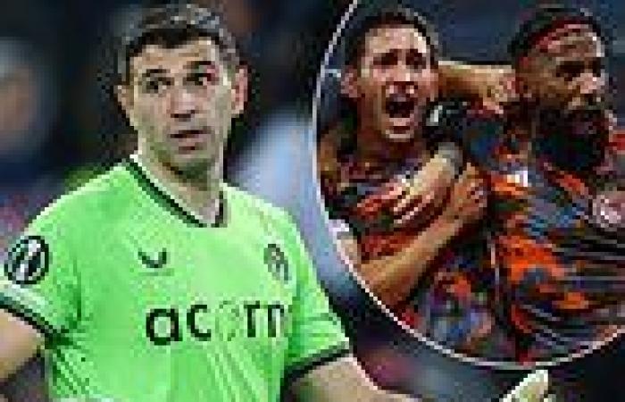 sport news Aston Villa sweating on fitness of goalkeeper Emi Martinez as Unai Emery's men ... trends now