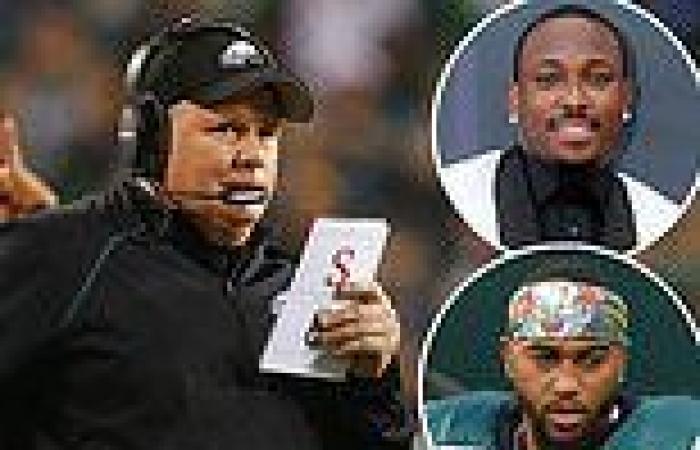 sport news Chip Kelly was 'uncomfortable' with black players, claim DeSean Jackson and ... trends now
