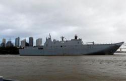 Australia's largest warship runs into more mechanical problems after Tonga ...