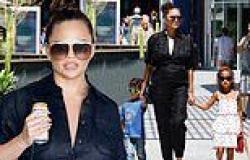 Monday 8 August 2022 06:40 AM Pregnant Chrissy Teigen rocks chic jumpsuit as she steps out with her kids in LA trends now