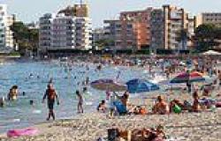 British woman, 38, 'is raped by 20-year-old Italian man on a beach near Magaluf' trends now