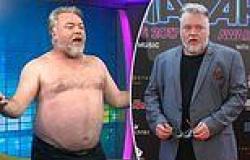 Kyle Sandilands reveals his shock weight live on-air as his radio producers ... trends now