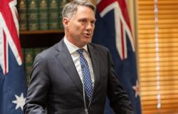 Marles unveils $50 billion defence spending increase over next decade