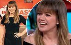 Kelly Clarkson, 41, rocks a little black dress highlighting her 40-pound weight ... trends now