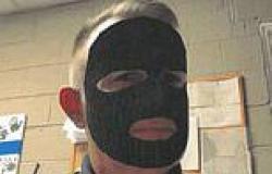 Ohio cop is fired for posting Snapchat photo using 'balaclava' filter that ... trends now