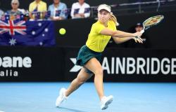 Lucky loser Saville wins through to second round as sole Australian in women's ...