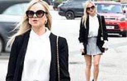 Tina O'Brien looks chic in a mini skirt as she is seen for the first time since ... trends now