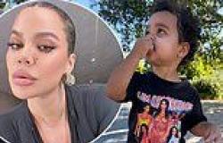 Khloe Kardashian's 21-month-old son Tatum sports a Kim Kardashian shirt with ... trends now