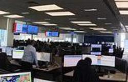 Inside British Airways' HQ control room - the nerve centre that oversees up to ... trends now
