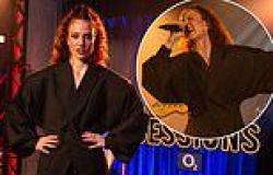 Jess Glynne looks elegant in black suit as she takes to the stage in The O2 for ... trends now