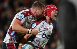 Reds end 25-year drought in Christchurch with stoic defence saving them from ...